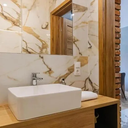 公寓 Viktoria 斯克拉斯卡波伦巴