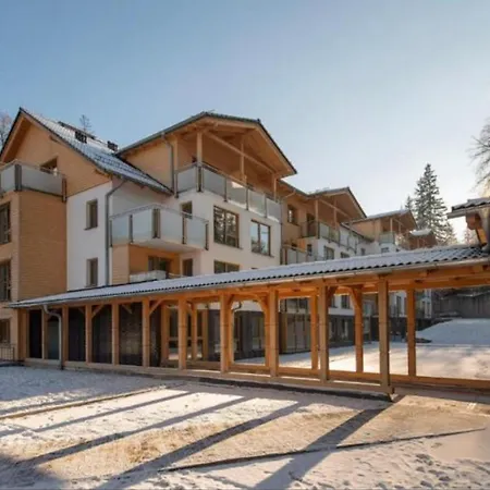 Viktoria 斯克拉斯卡波伦巴